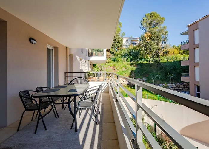 Le Sunny - Appt Climatisé Avec Piscine Saint-Raphaël
